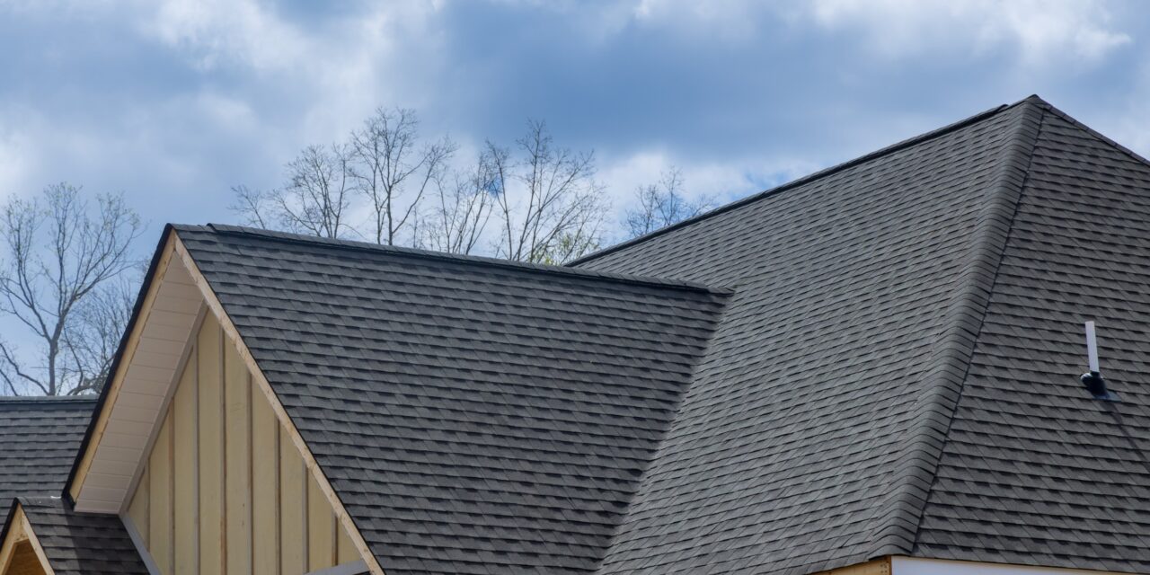 A Comprehensive Guide: How to Choose the Perfect Roofing Shingles for Your Home